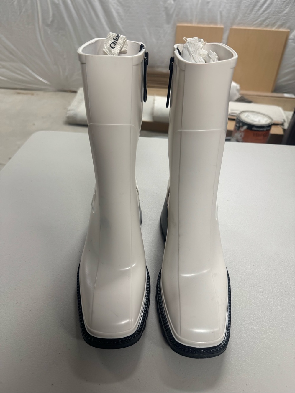 Chloe Women’s White Glossy Rain Boots | New l